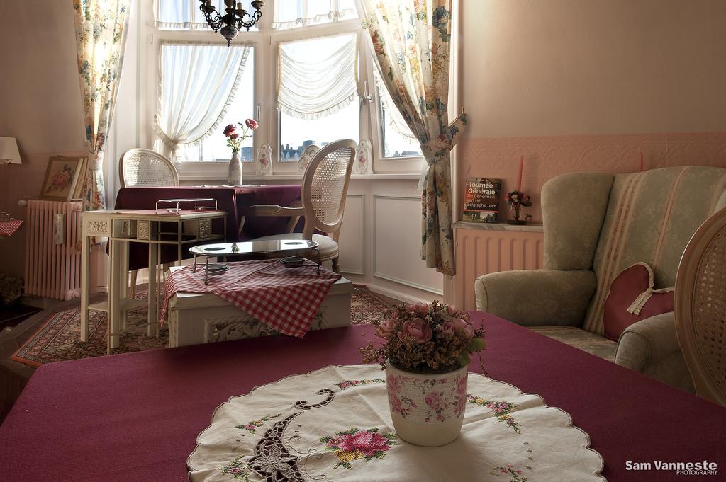 B&B De Vijf Zuilen บรูจส์ ภายนอก รูปภาพ