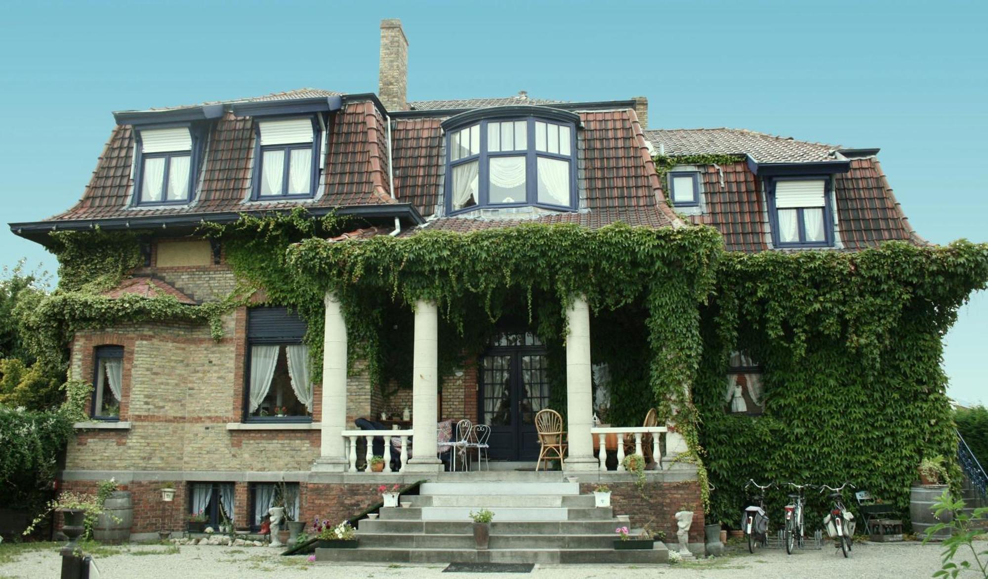B&B De Vijf Zuilen บรูจส์ ภายนอก รูปภาพ